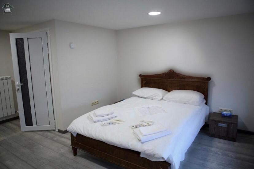 Guest House In Gyumri ภายนอก รูปภาพ