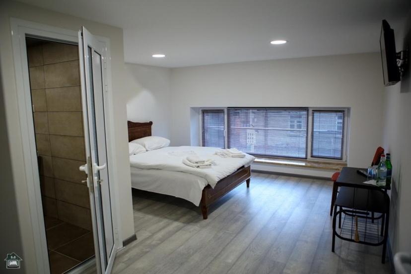Guest House In Gyumri ภายนอก รูปภาพ