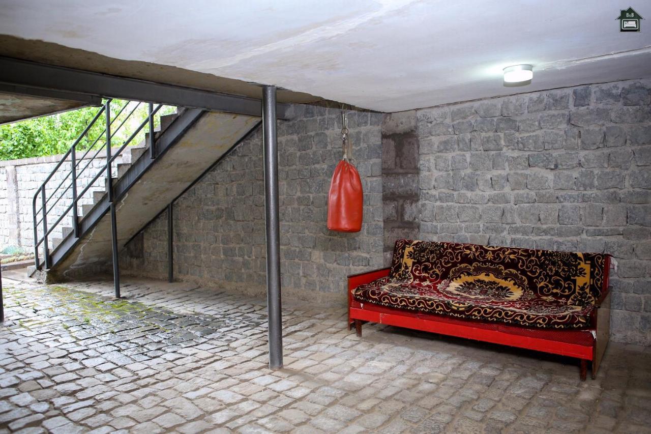 Guest House In Gyumri ภายนอก รูปภาพ